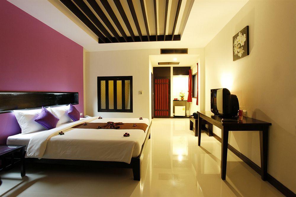 Patong Cottage Resort 3*